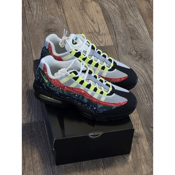 Nike Air Max 95 SP Paisley Bandana sneakers in a multi-color design - Size 11 main image 12